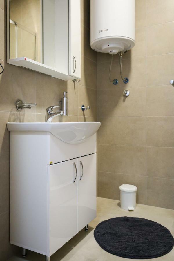 Manirosi 2 Apartman Subotica Exterior foto